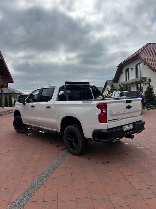 Sprzedam  SILVERADO  2021
