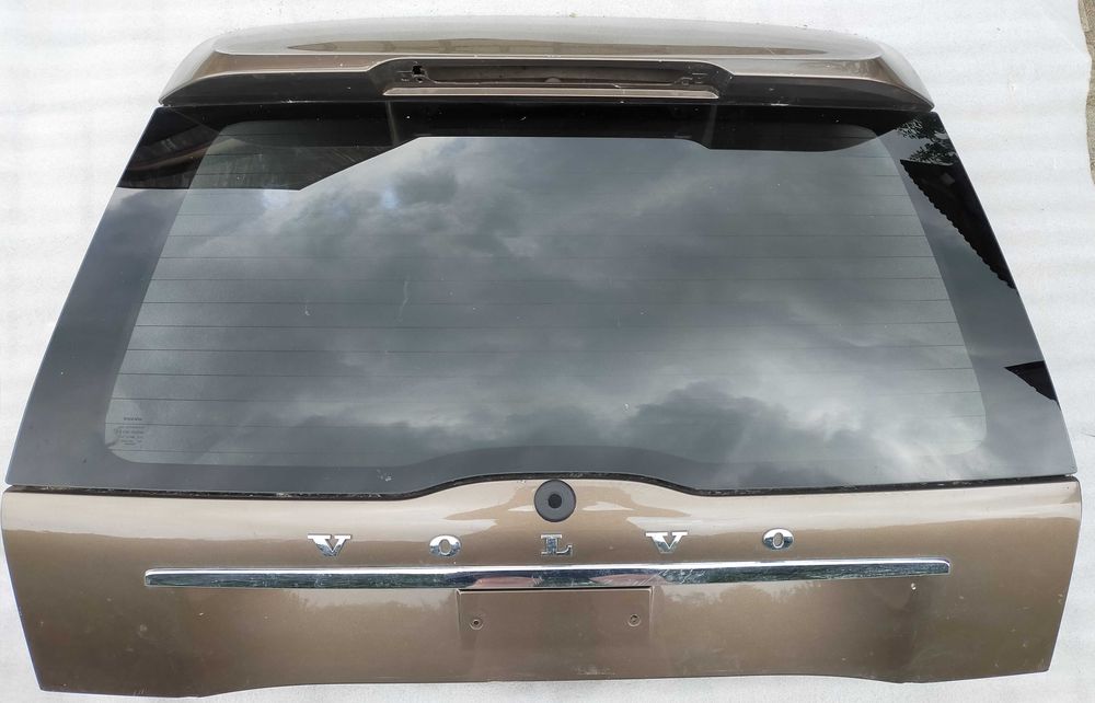 VOLVO XC90 I LIFT Klapa Bagażnika + Dolna Burta Bagażnika