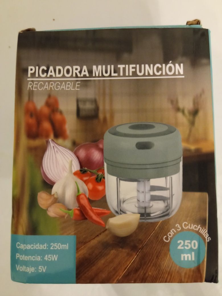 Измельчитель овощей, 250 ml. Заказать можно с 15 июля 2024