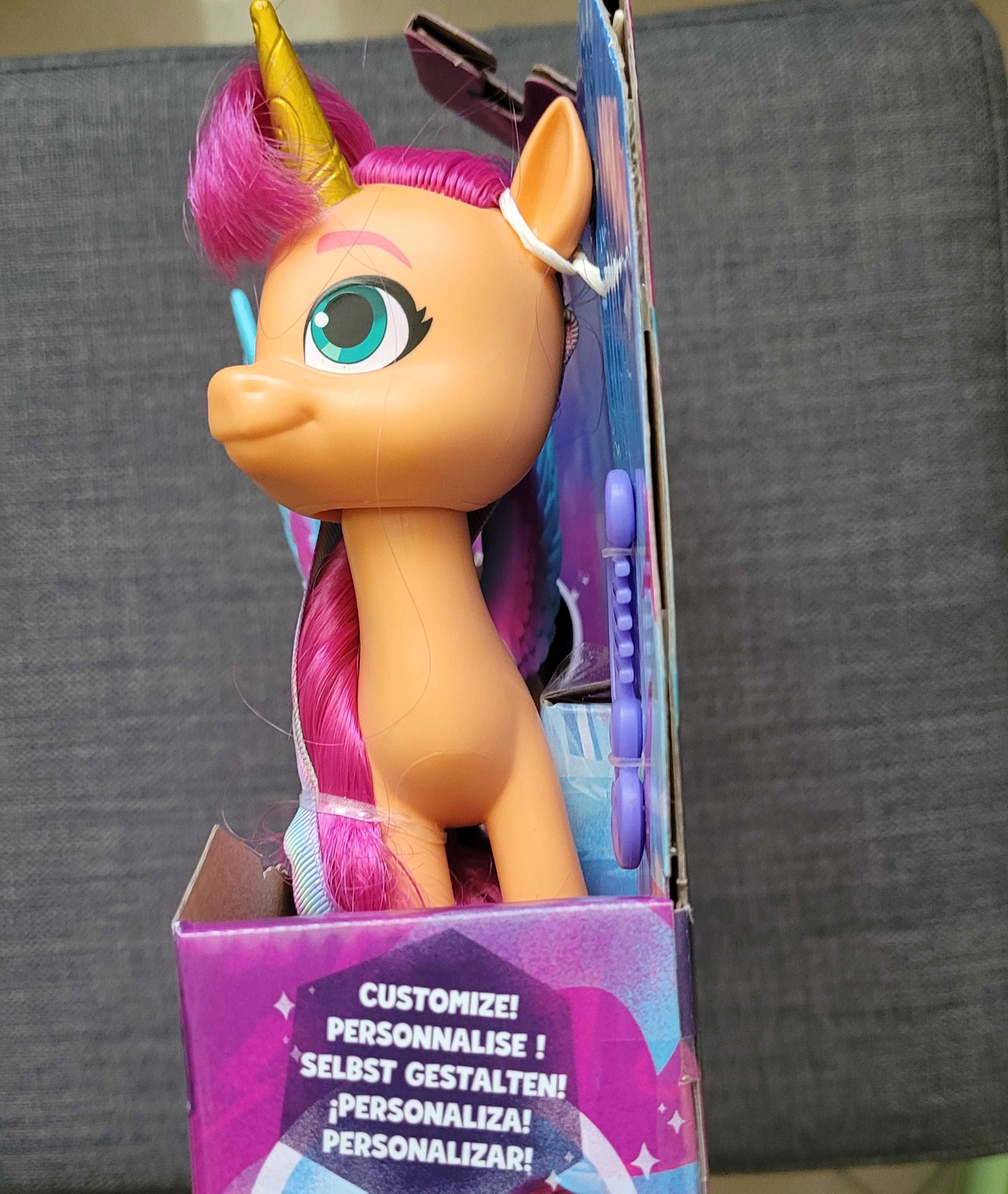 Kucyk Sunny Starscout z magiczną wstążką My Little Pony