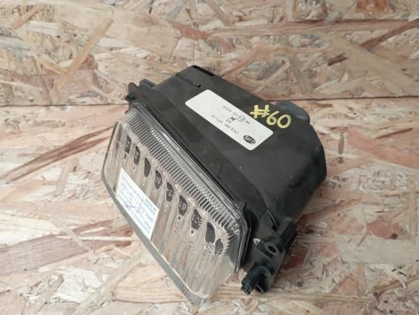 Farol nevoeiro frente esquerdo SEAT Toledo I (1L)