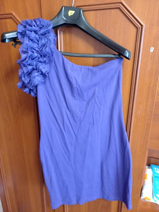 Продам короткое платье