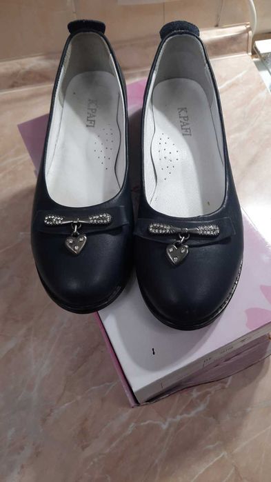 туфли для школьницы (девочка) 36 р.