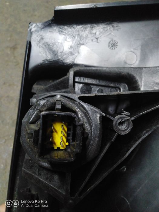 Зеркало Рено Меган 2 б/у. Левое.