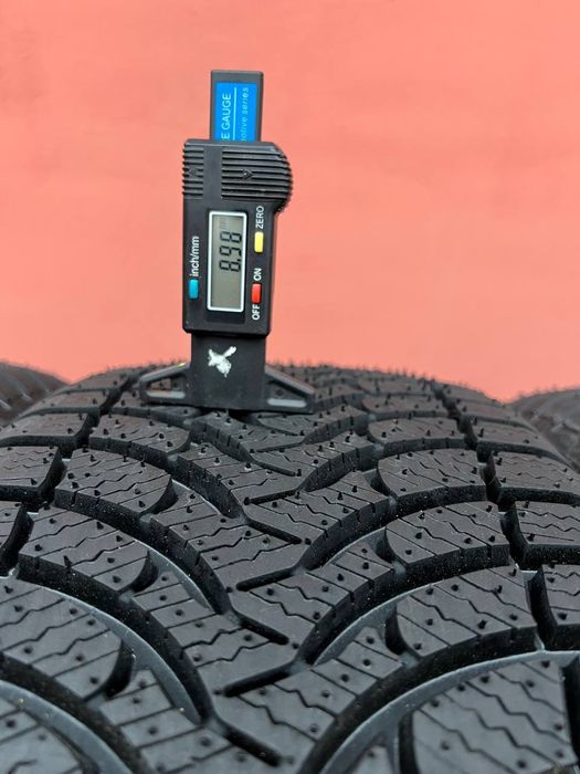 25рік 215/55/17 Alpin. Зима r17. Шини нові 9 mm.