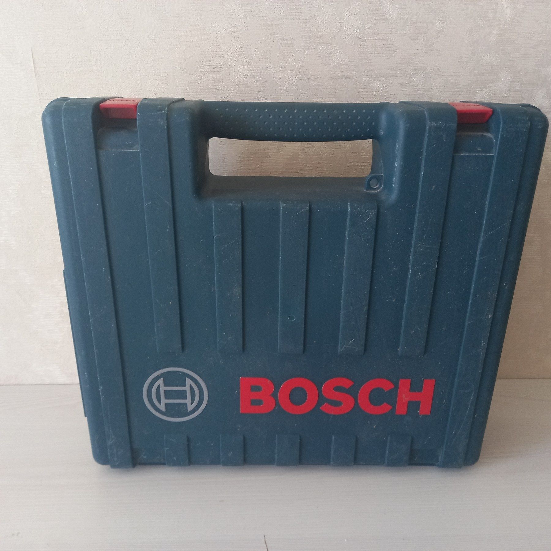 Перфоратор Bosch GBH 2-24 DRE