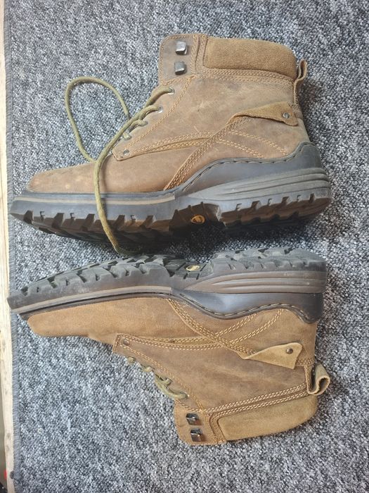 Buty trzewiki 46