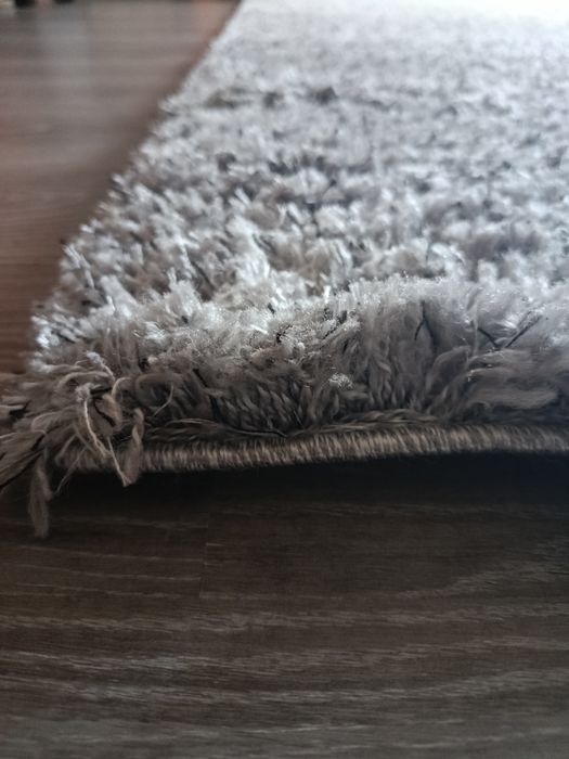 Dywan szary duży