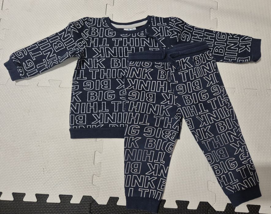 Dres spodnie bluza chłopiec r. 86