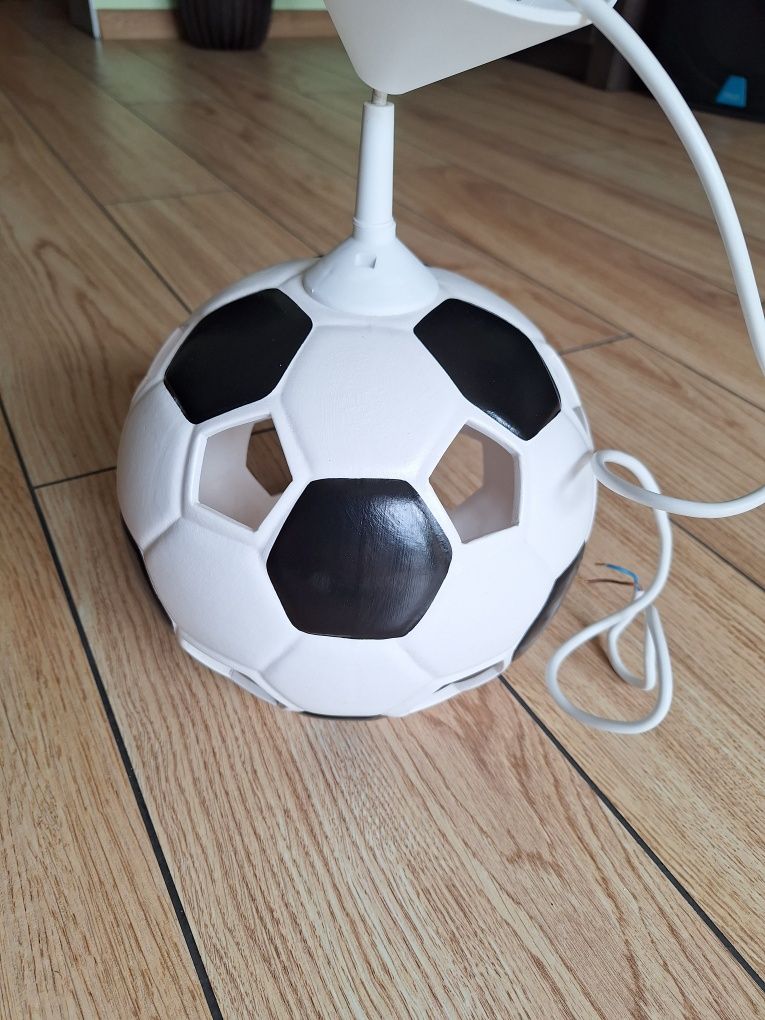 Lampa wisząca piłka