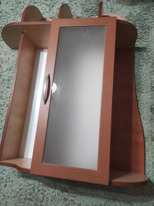 Навісна тумбочка