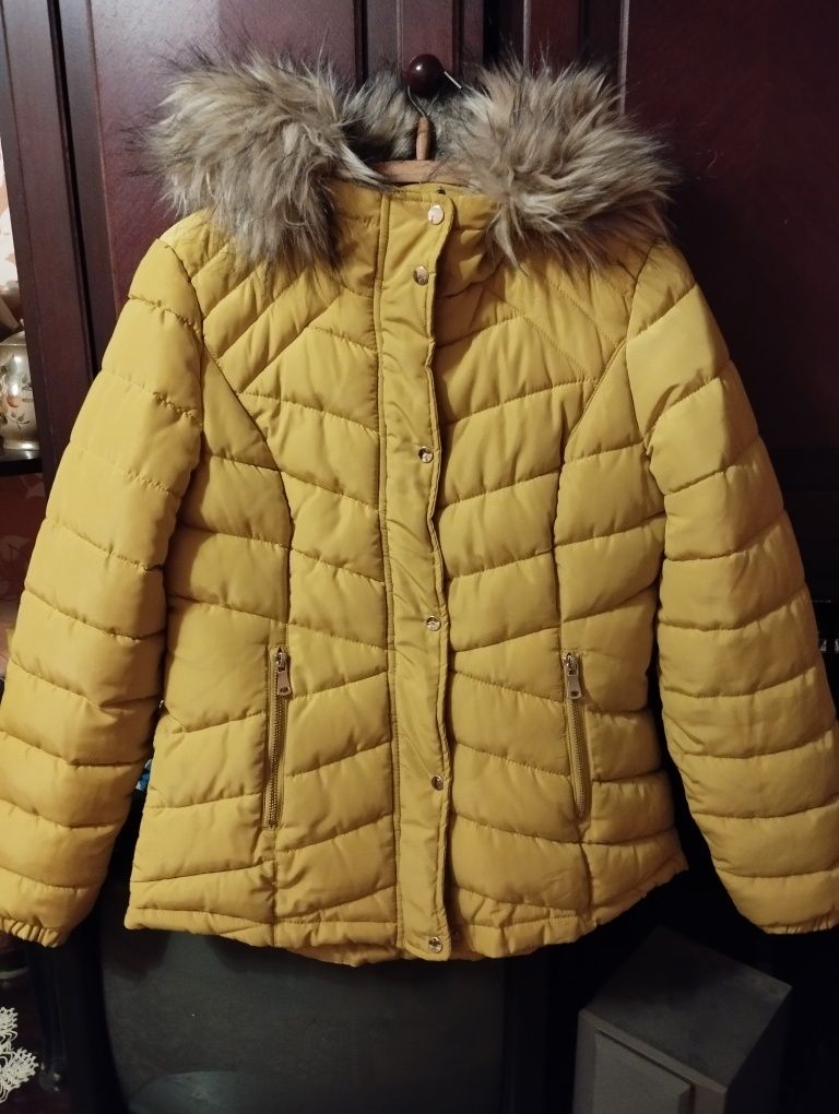 Куртка зимова тепла