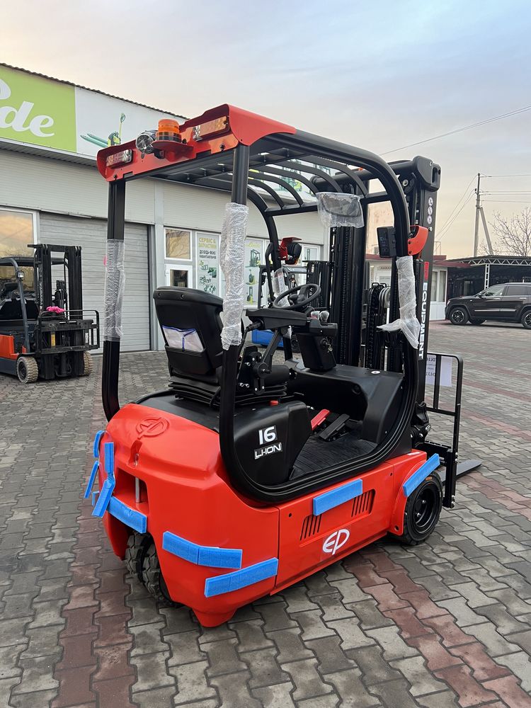 Навантажувач електричний новий EP TDL161, 4.8м., 1.6т. Li-Ion