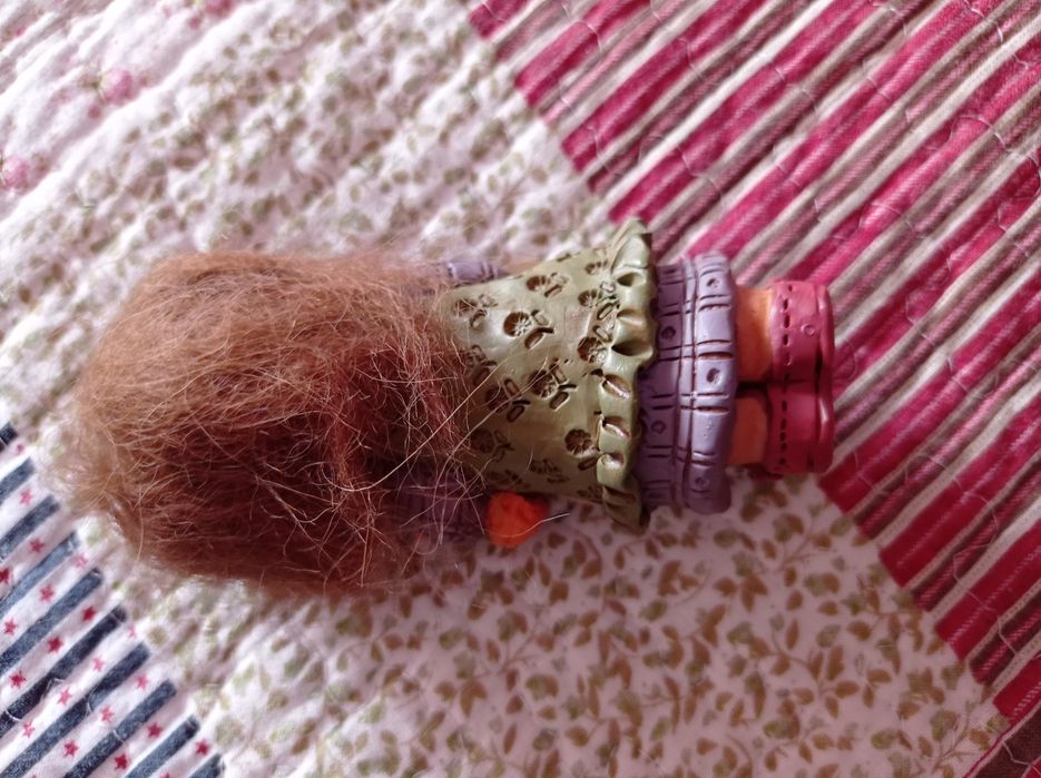 Boneca Avon Menina Segunda-feira