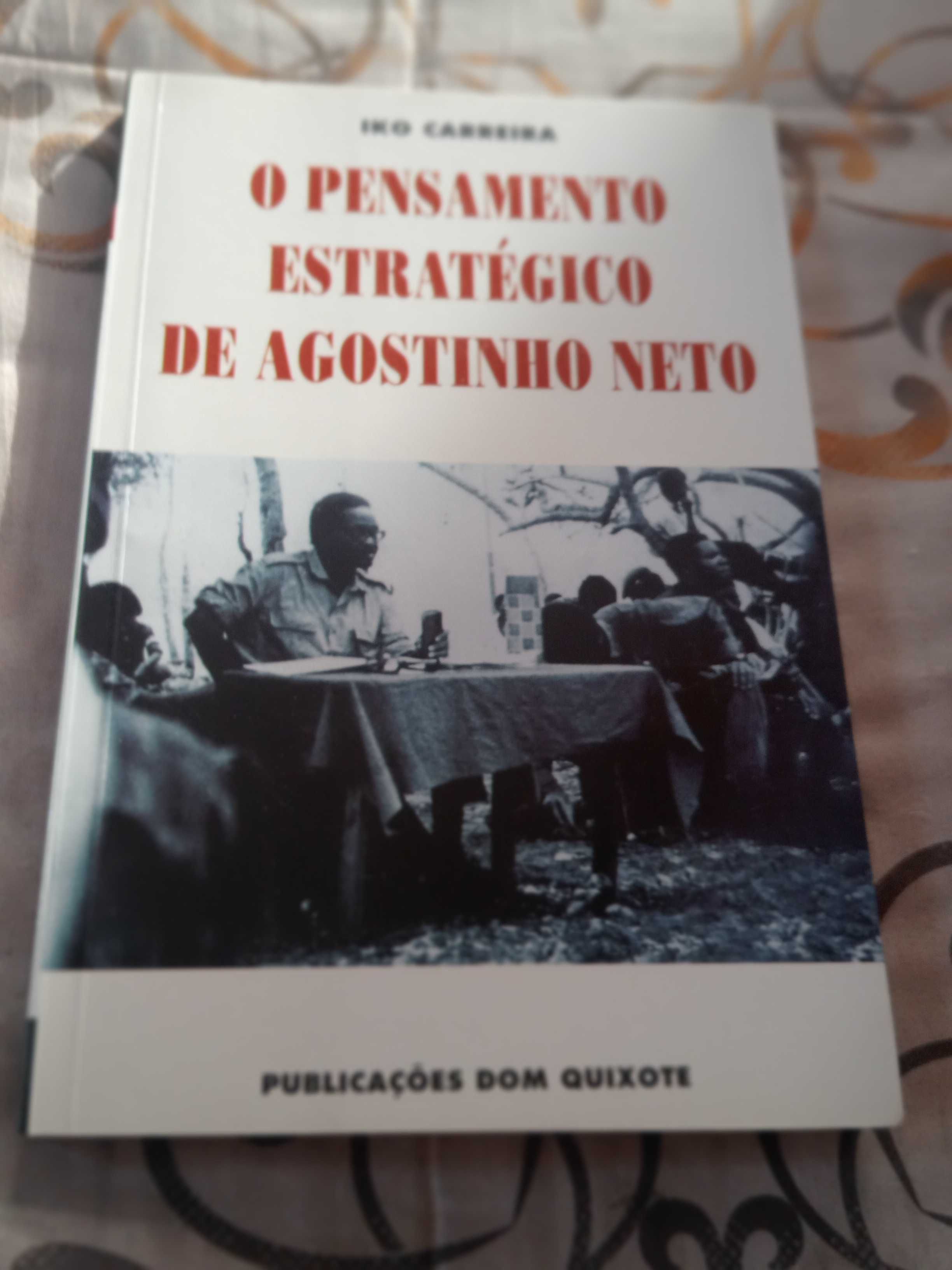 Angola - Agostinho Neto, Muana Puó e outros