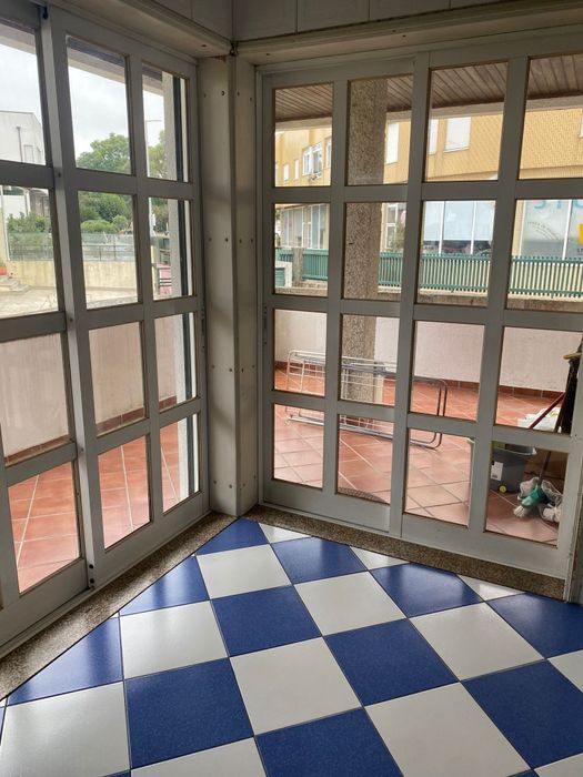 Quarto mobilado para arrendamento em Braga/Despesas incluidas