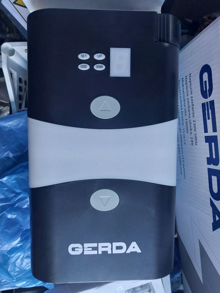 Brama garażowa GERDA PREMIUM NOWA 450x217 -50%