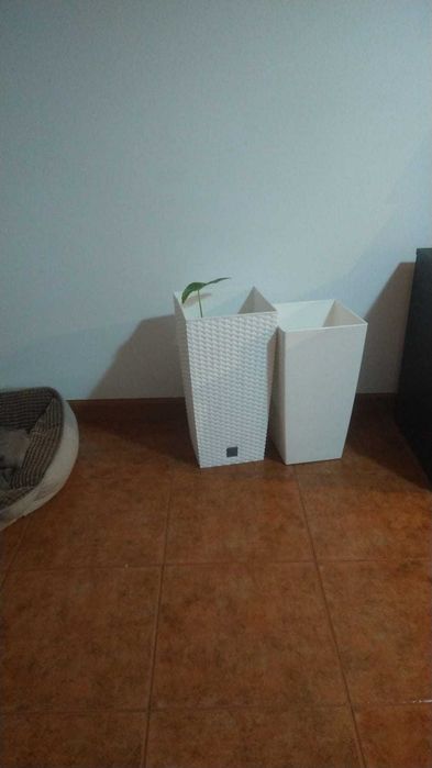 Vasos grandes de jardin - brancos
