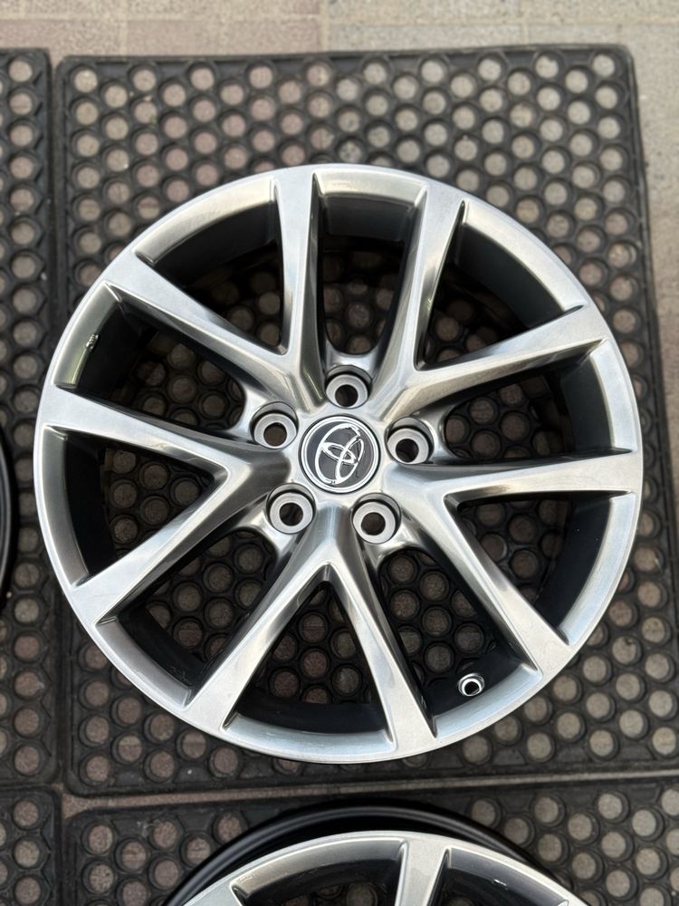Диски оригінa toyota camry 70 avalon avensi lexus is gs es 5 114,3 r17