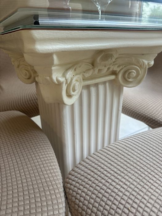 Stoły i krzesła porządne kolumny krzesla do baru/cukierni/restauracja