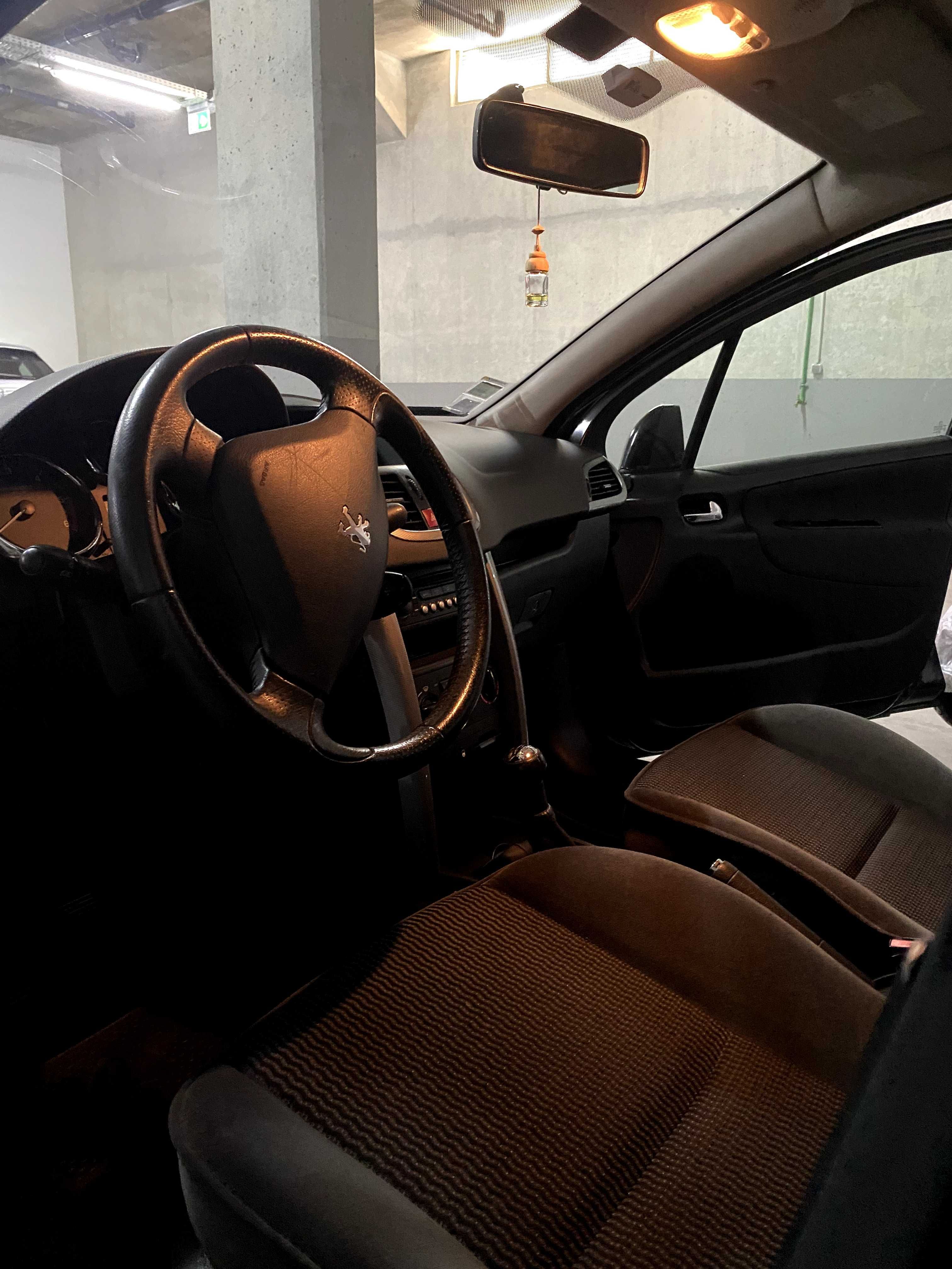 Peugeot 207 1.4 HDI