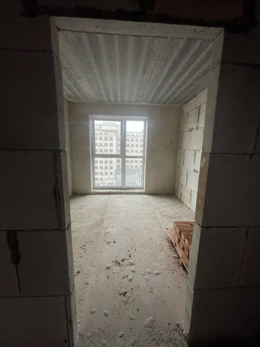 Продаж 3 кімнатної квартири жк Статус