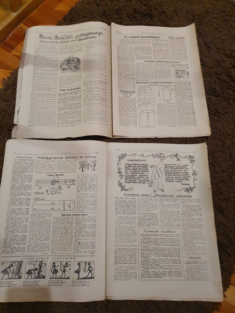 Dwa egzemplarze tygodnika Przyjaciółka, rok 1949
