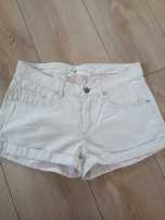 Krótkie spodenki rozm. 158 H&m