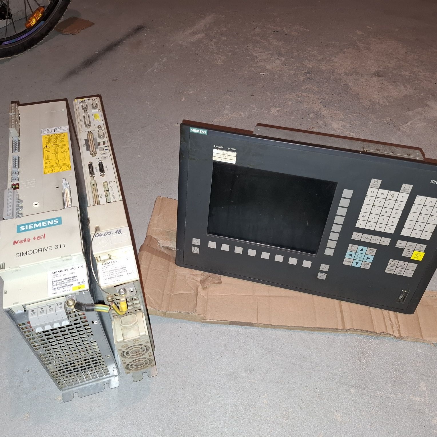 Zestaw: Sinumerik 840D, Simodrive 611 E/R, Sinumerik PCU50