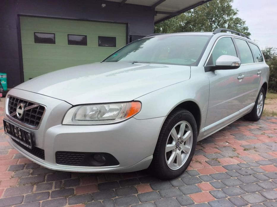 Volvo V70 Volvo V70 2.0 T Kinetic