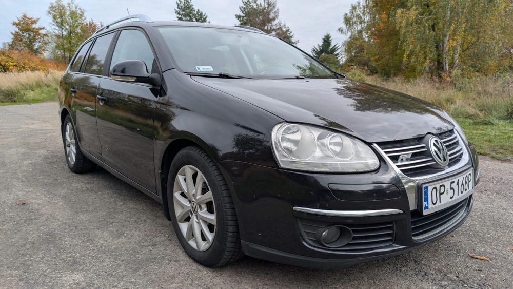 Golf V / 1.9 Diesel / kombi / R-line / 2 kpl alu / android radio
