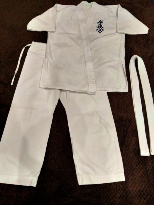 Кимоно Киокушинкай для занятий карате