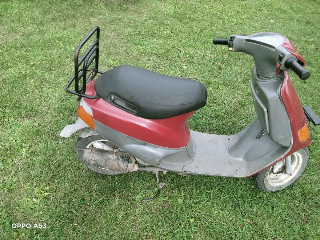 Скутер Piaggio zip