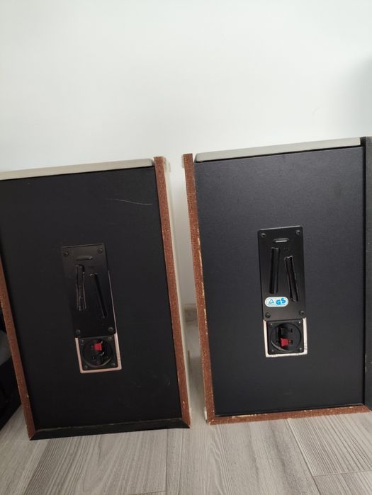 Bose 301 monitor series ii
