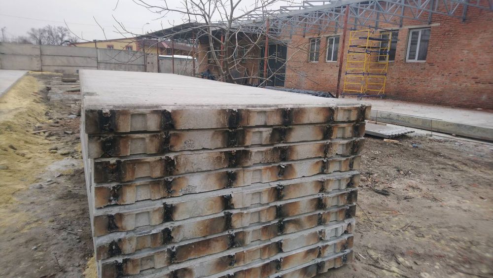 Плита аэродромная новая и бу