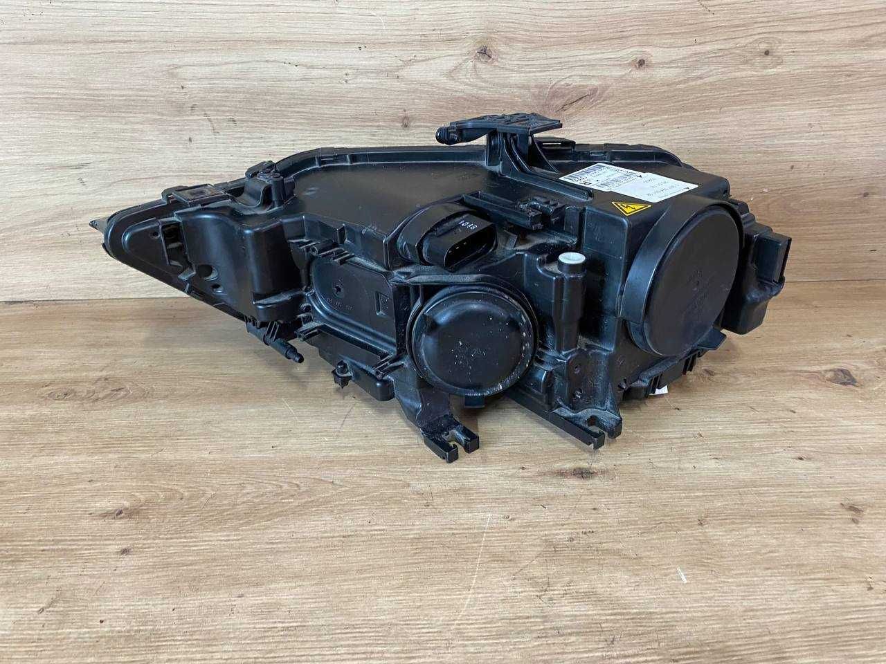 Фара передня права правая AUDI A4 B8 Ауді А4 Б8 рестайлинг Xenon Led