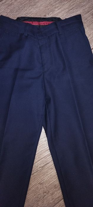 Шкільний костюм 128/134см