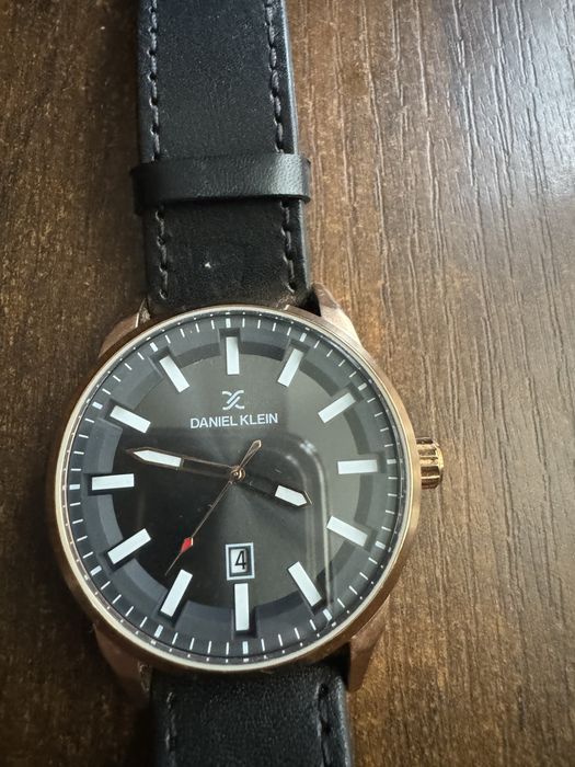 Продам чоловічий годинник Daniel Klein