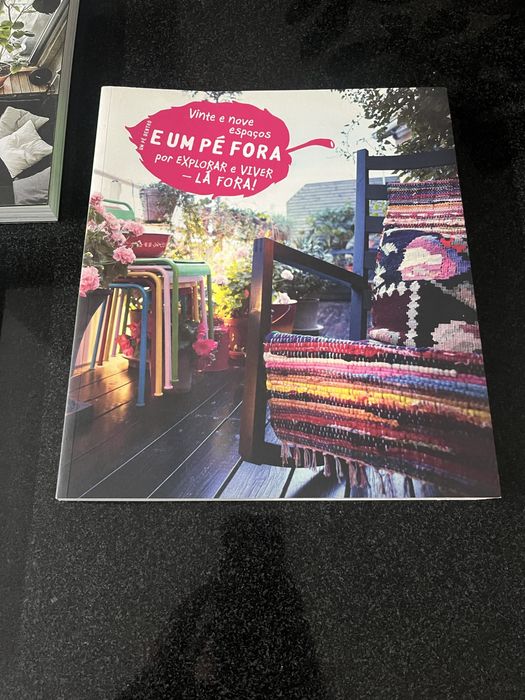 Livros decorativos IKEA