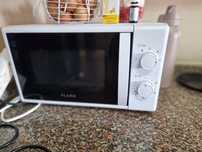 Micro-ondas FLAMA em ótimas condições
