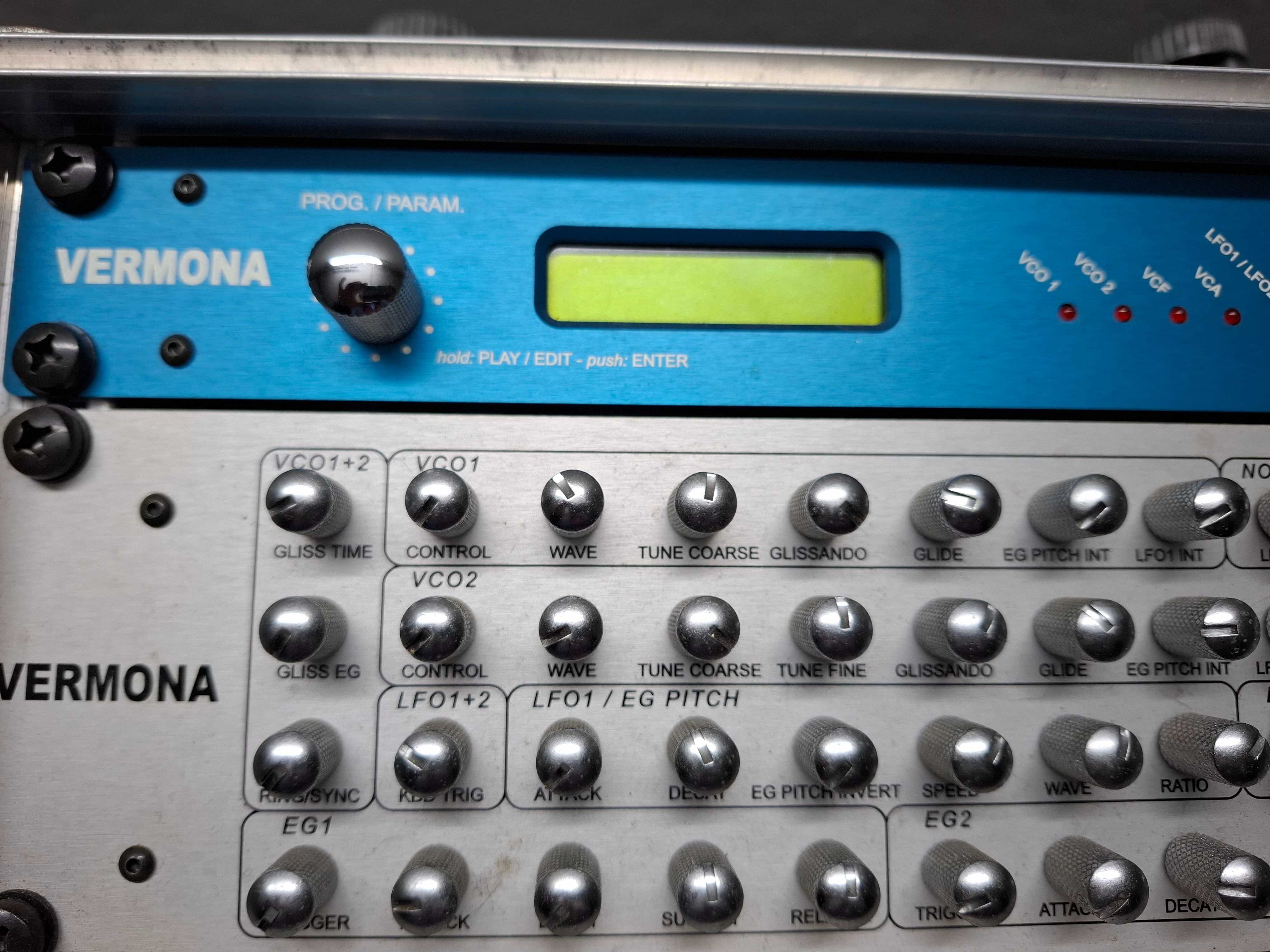Vermona M.A.R.S - sintetizador analógico