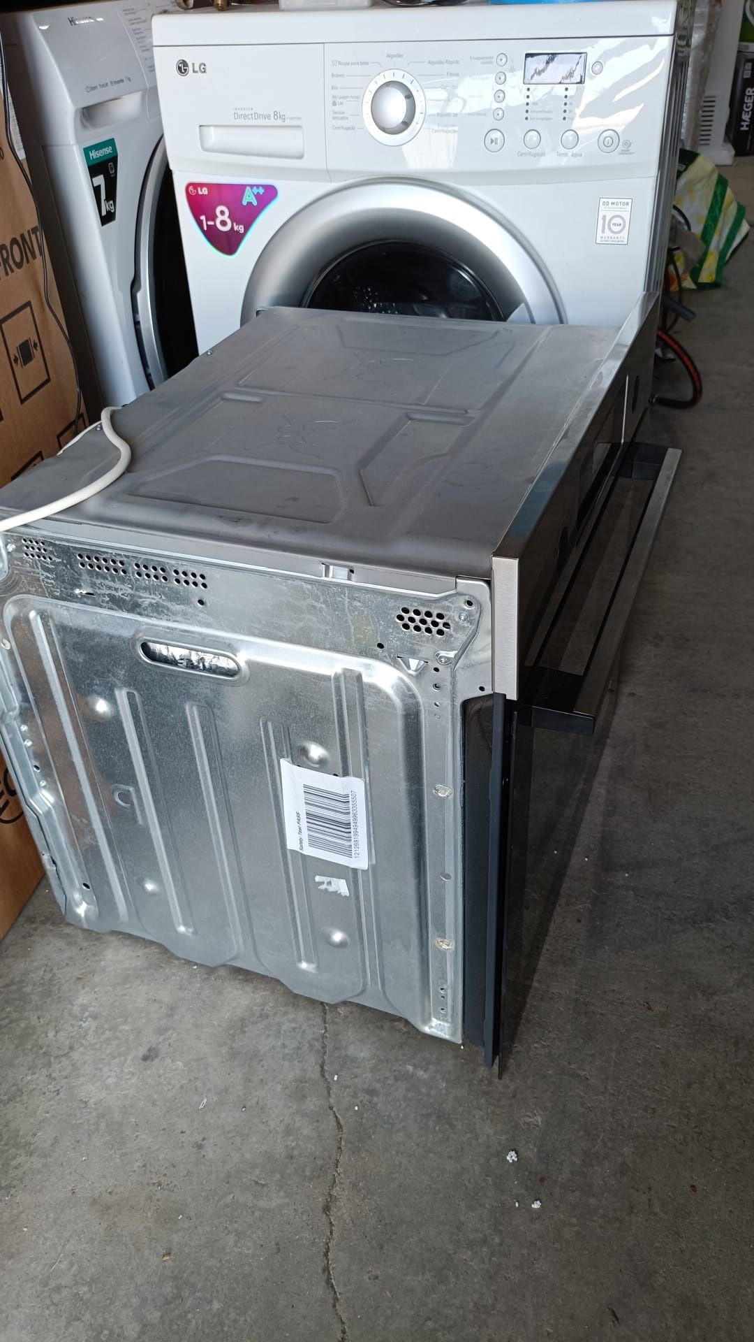 Forno Zanussi ZOPXD6X2 Pirolítico 72L Classe A+
image_thumbnail
Forno