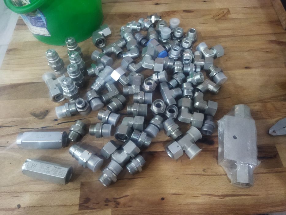 Zawór hydrauliczny końcówki , złączki