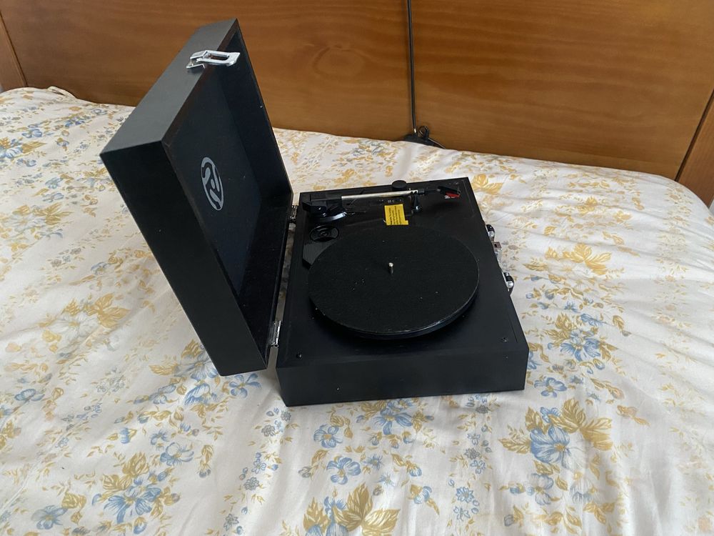 Toca discos ou Vitrola  Numark PT01 Touring.