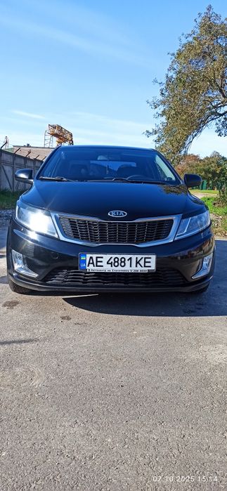 Kia rio 3 2012 год