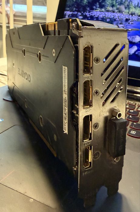 Karta graficzna  GIGABYTE GTX 1070 G1 GAMING 8GB