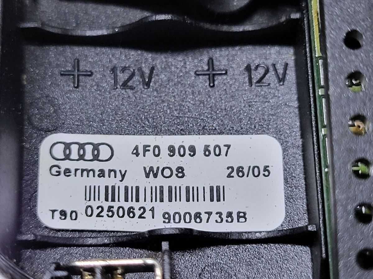 Audi A6 C6 , A8 D3 , Q7 pilot Webasto T90 .