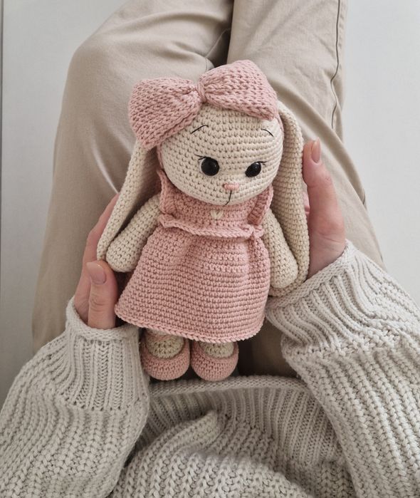 Вязана іграшка Зайка Міллі