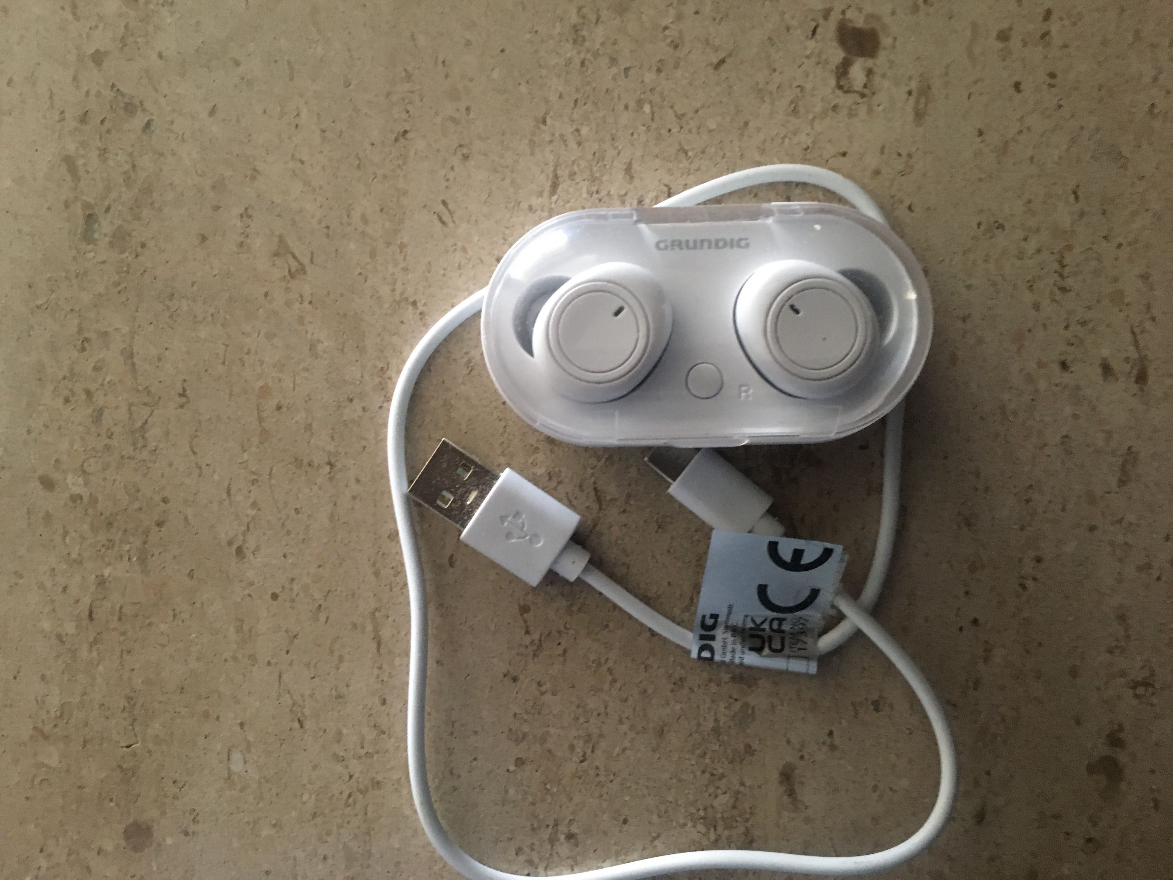 AirPods Grundig.