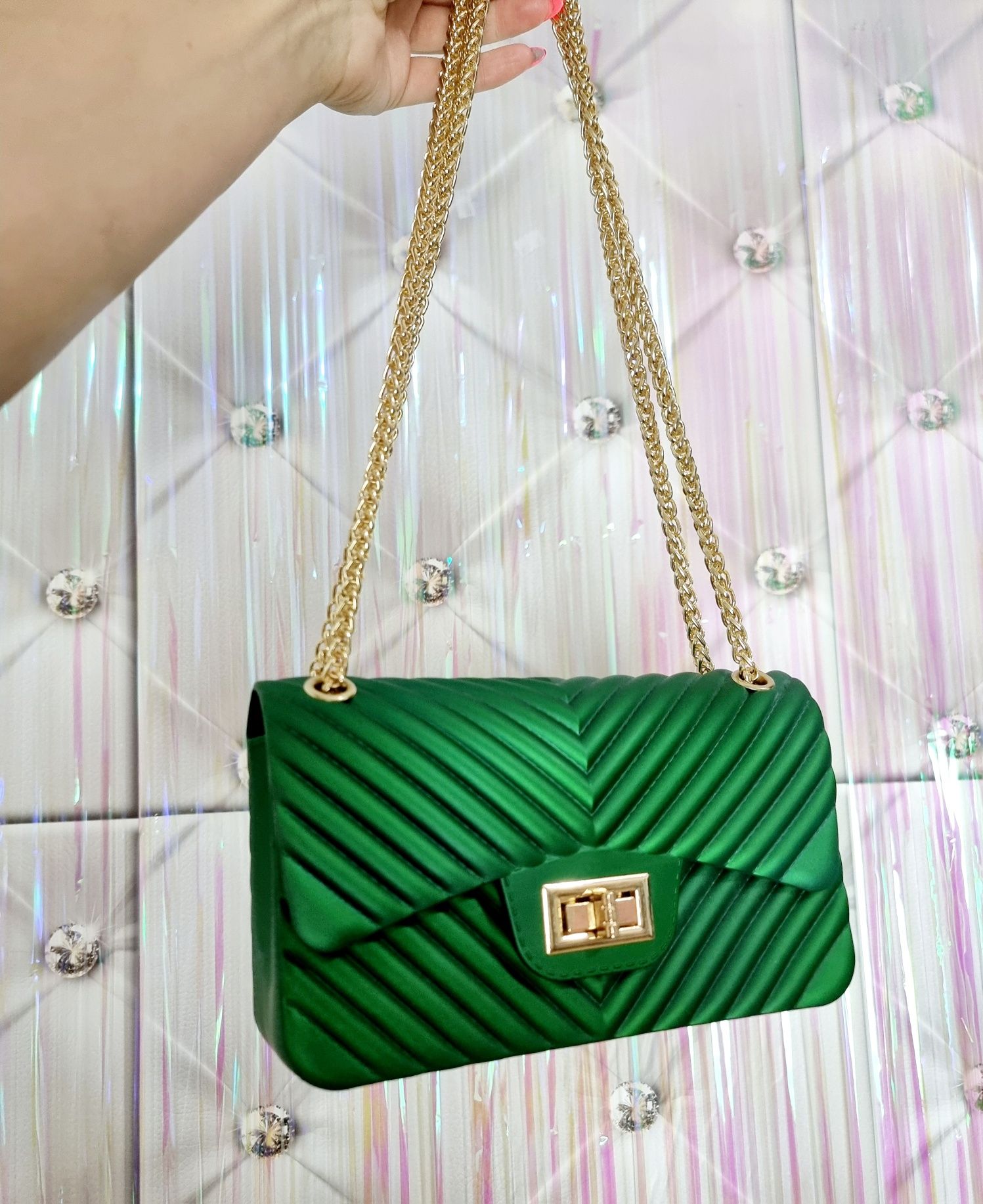 Torebka zielona metaliczna jelly bag kuferek sylwester Nowy